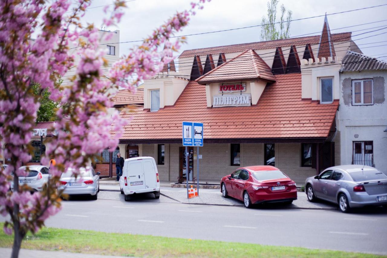 Hotel Piligrim 2 Mykolaiv Exterior foto