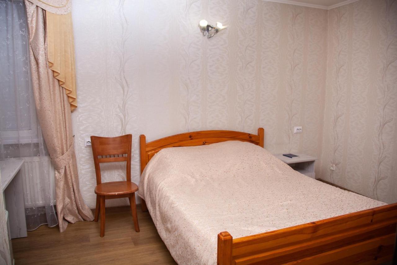Hotel Piligrim 2 Mykolaiv Exterior foto