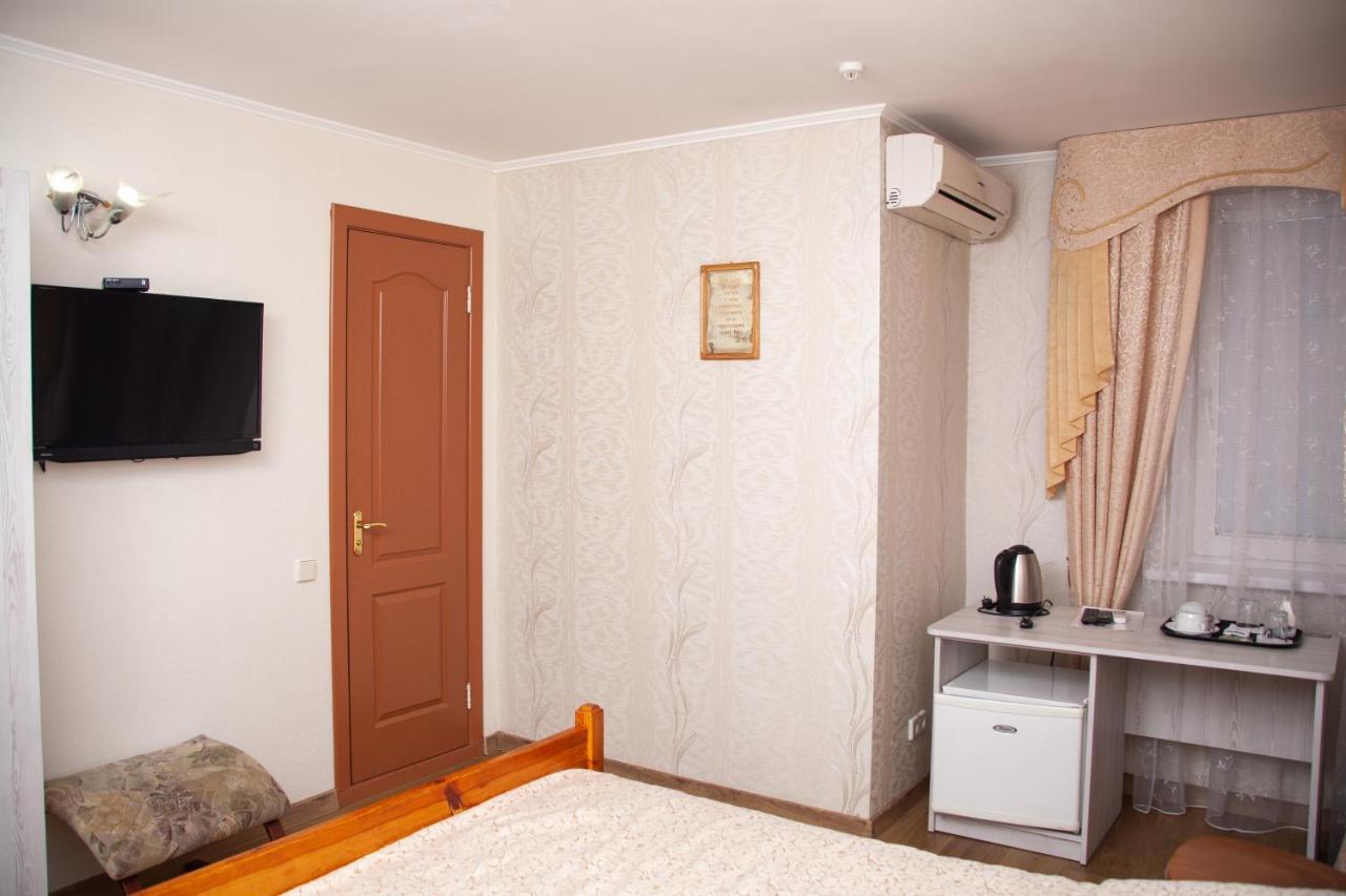 Hotel Piligrim 2 Mykolaiv Exterior foto