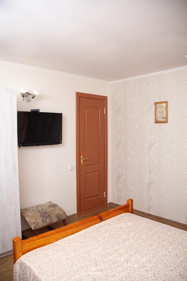 Hotel Piligrim 2 Mykolaiv Exterior foto
