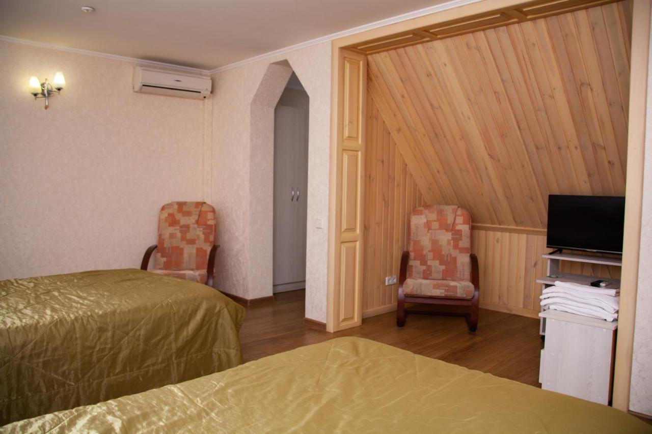 Hotel Piligrim 2 Mykolaiv Exterior foto