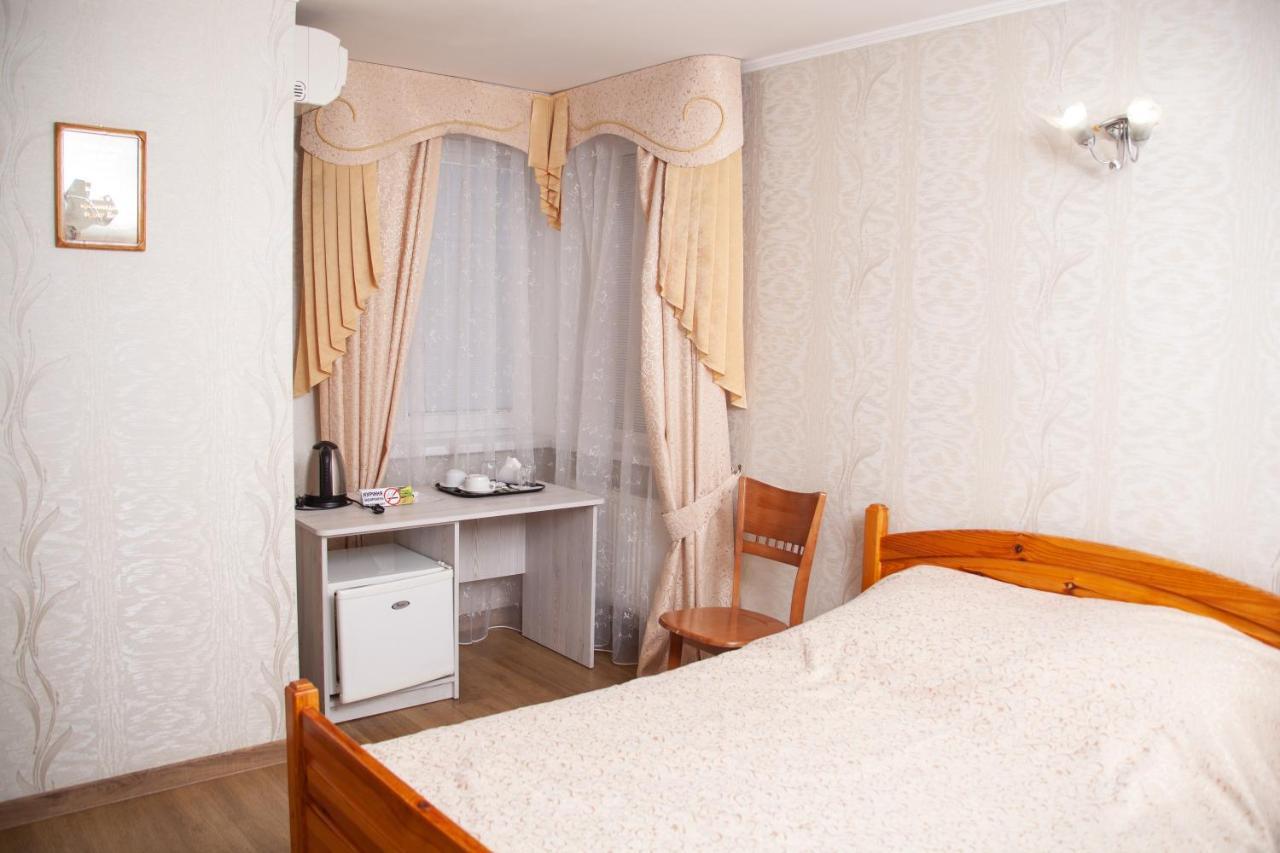 Hotel Piligrim 2 Mykolaiv Exterior foto